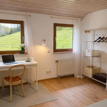 Kirchberg | Traumlage & Blick Im Wald | Sauna *