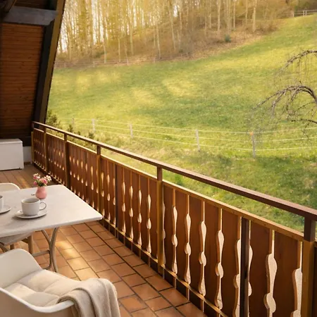 Kirchberg | Traumlage & Blick Im Wald | Sauna شقة *